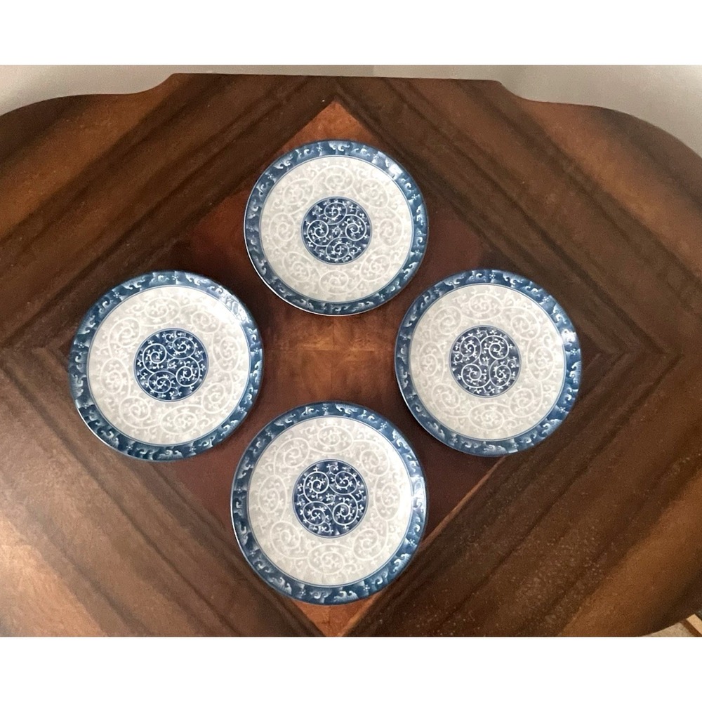 Set‎ of 4 Seokchon Loko Blue and White Porcelain Dishes. 6" Diameter